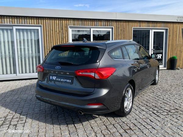 Ford Focus SW 1.5 TDCi EcoBlue Business - 4