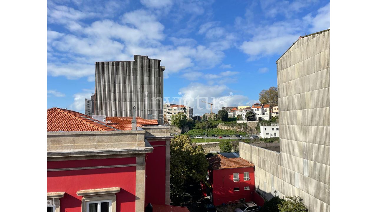 Apartamento T0 na Baixa do Porto