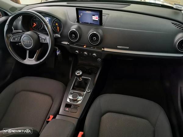 Audi A3 Sportback 30 TDI - 29