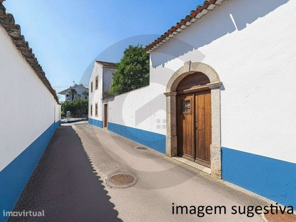 Moradia T3 para recuperar. - Grande imagem: 3/13