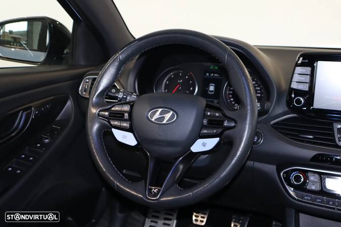 Hyundai i30 N 2.0 T-GDi Performance Pack - 12