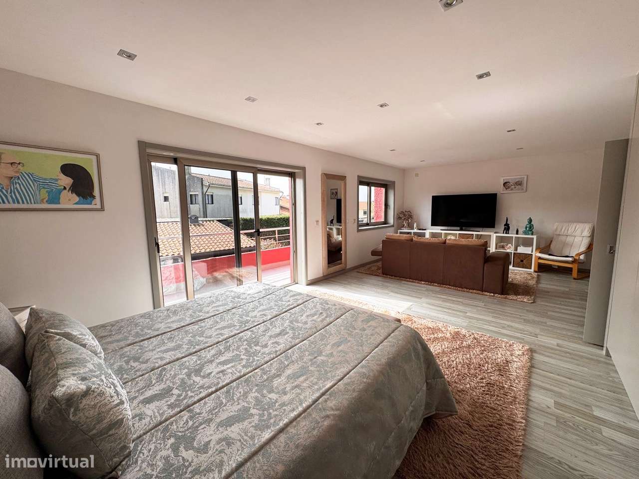 Moradia T4 com jardim e garagem em Vila do Conde-7