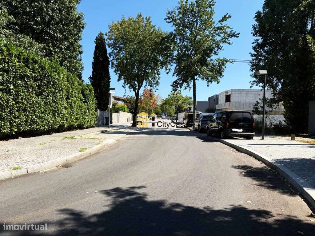 Terreno na Cidade da Maia | Urbanização Vila de Cónegos - Grande imagem: 5/14