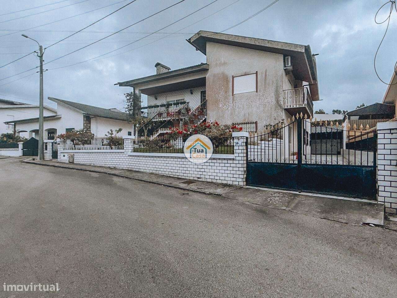 Moradia Independente T3 com Anexos – São Roque, Oliveira de Azeméis - Grande imagem: 4/42