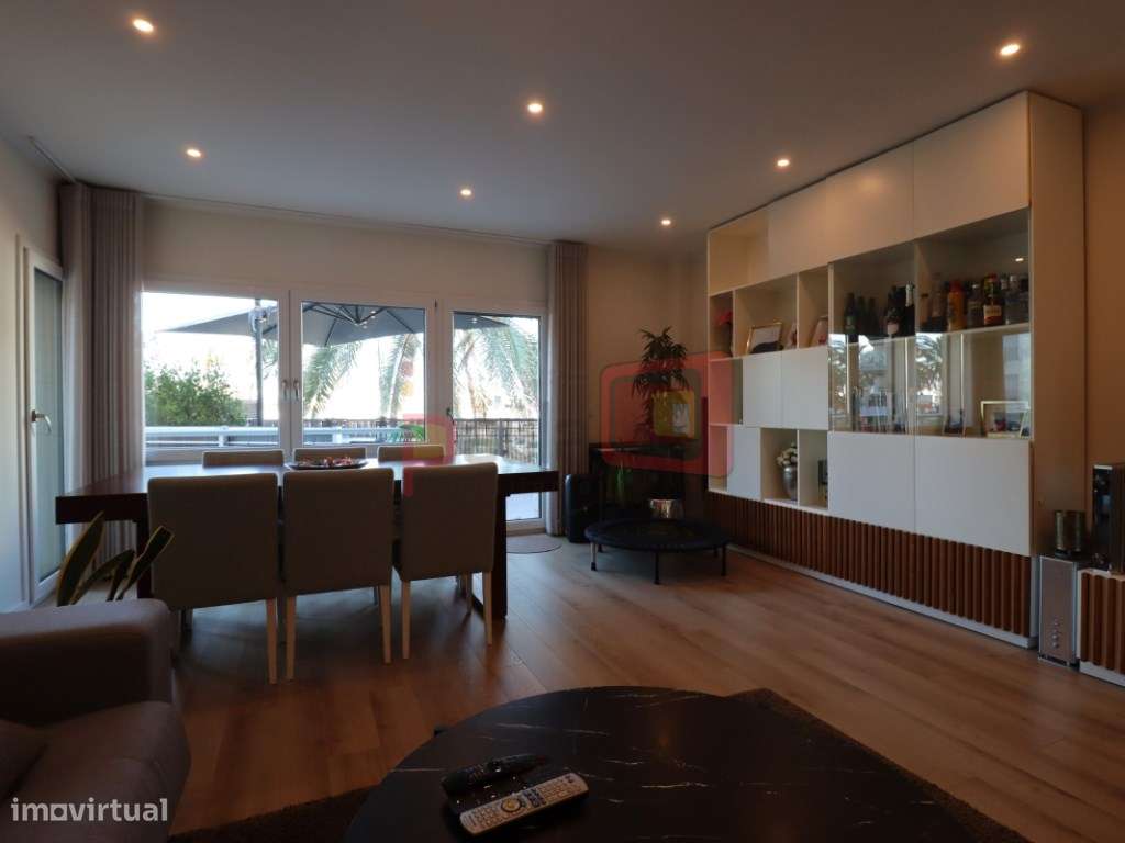 APARTAMENTO T3 COM GARAGEM BOX - MONTIJO-10