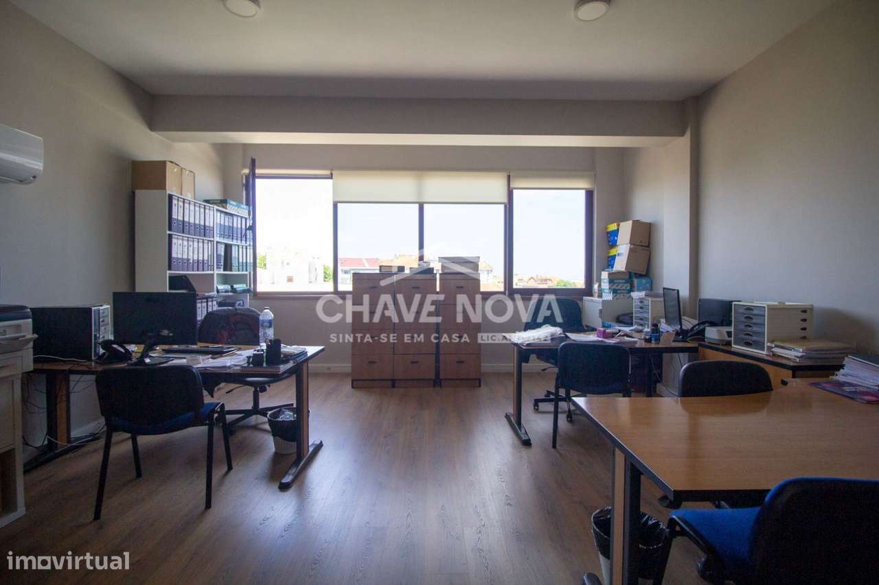 Escritório à venda na Avenida da República de Vila Nova de Gaia (me... - Grande imagem: 5/13