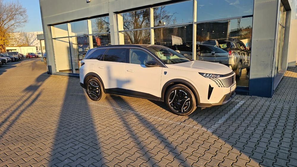 GT Hybrid Plug In 195 KM