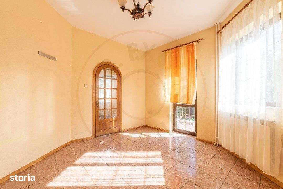 Vila in loc. Bascov-jud. Arges. Comision 0% - Imagine principală: 2/19