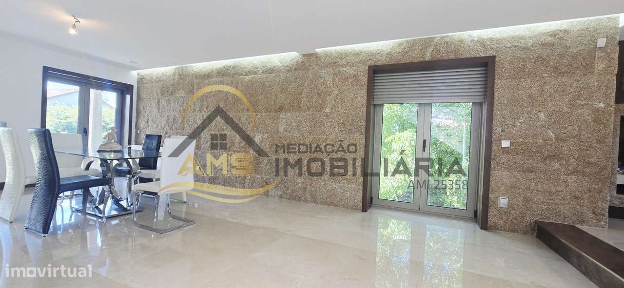 MORADIA DE LUXO 5 QUARTOS-21