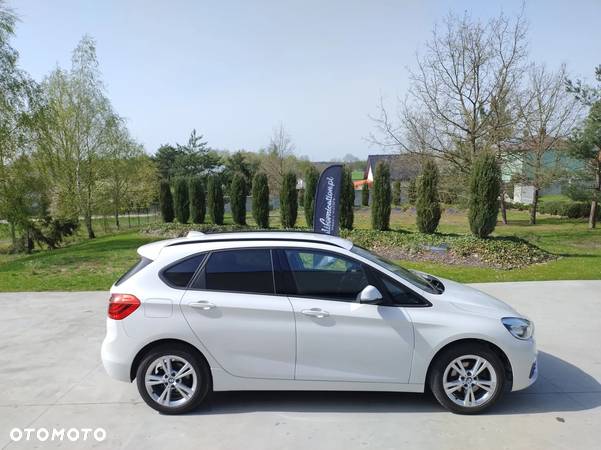 BMW Seria 2 218d - 27