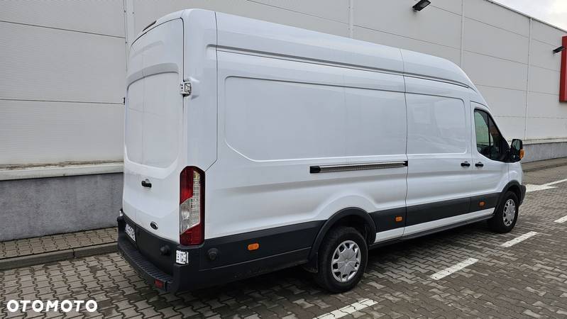 Ford Transit - 9