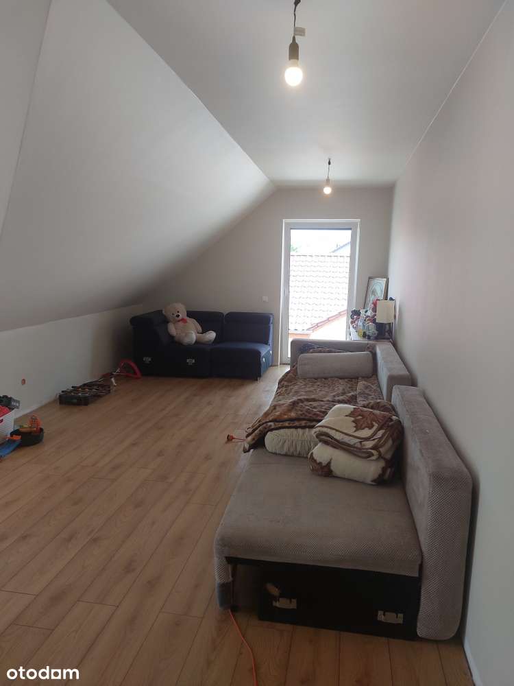 Atrakcyjny, nowy, wolnostojacy dom w Droszkowie-9