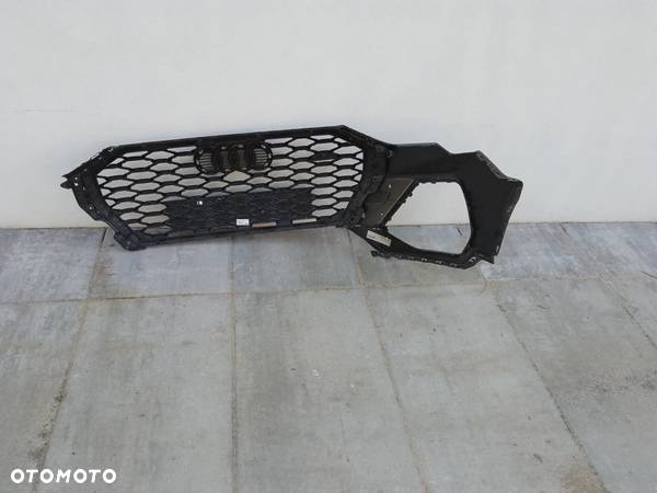 AUDI Q3 S-LINE ZDERZAK  atrapa grill 83A807438D  83F853651 - 7