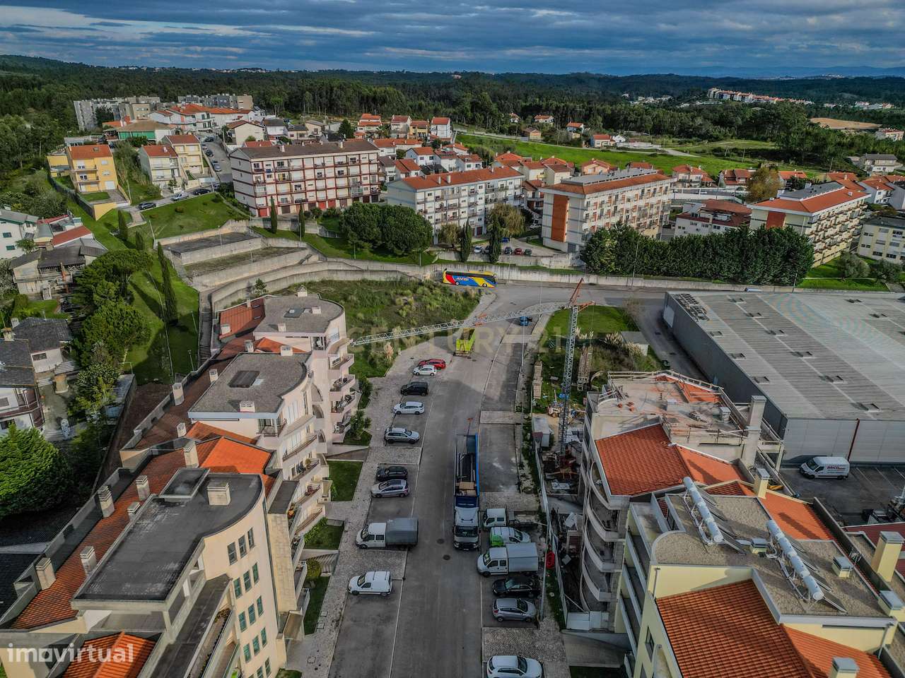 Lote para construção com 2.026 m2 em Tavarede - Grande imagem: 4/15