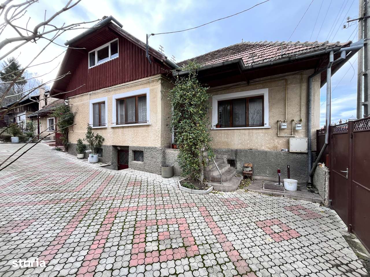 Casa individuala 140mp, teren 1555 mp, Sacele.-0