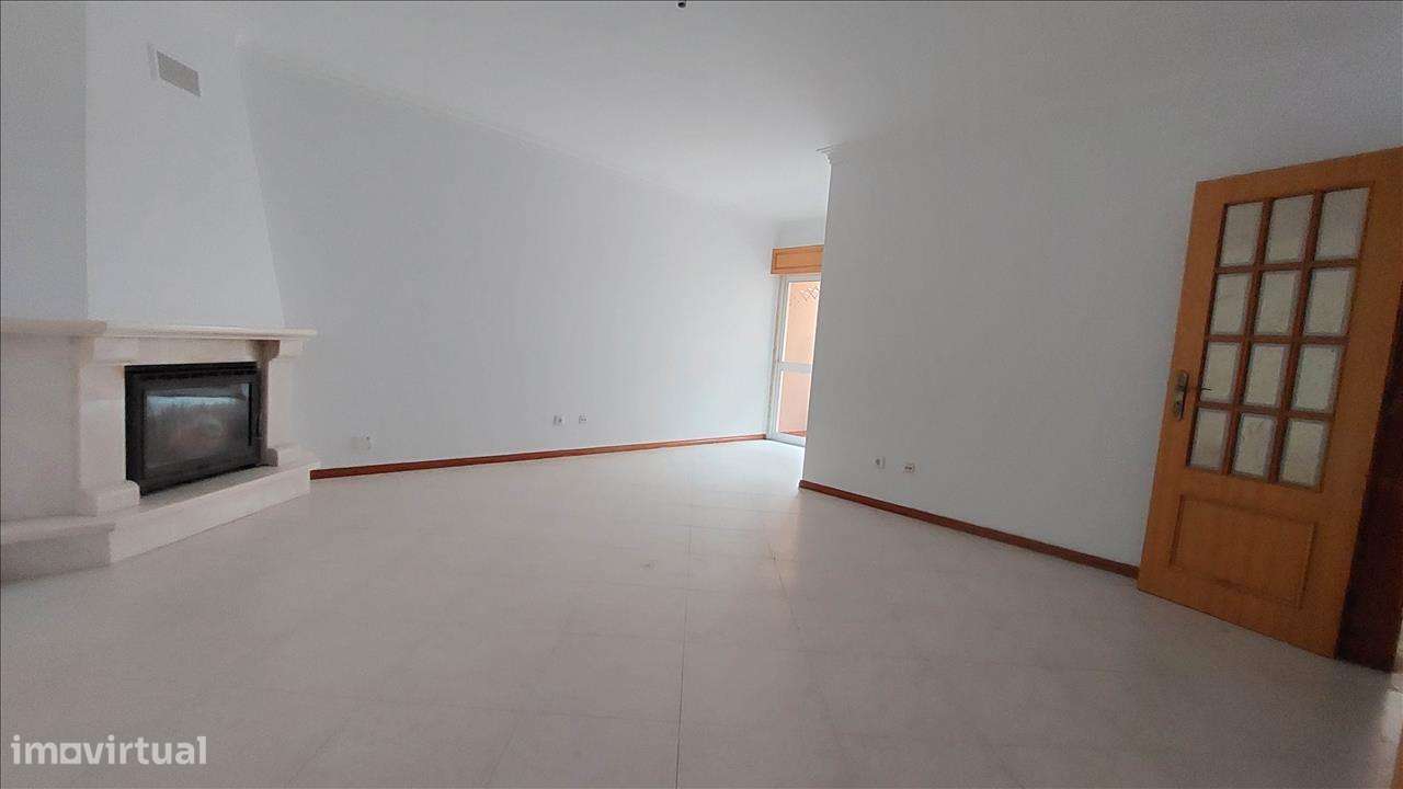 Apartamento T2 - Grande imagem: 4/15