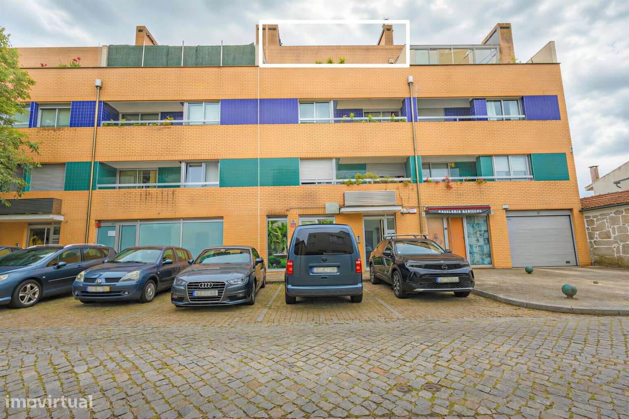 Apartamento T2 Renovado | Centro da Senhora da Hora | Terraço,...-25