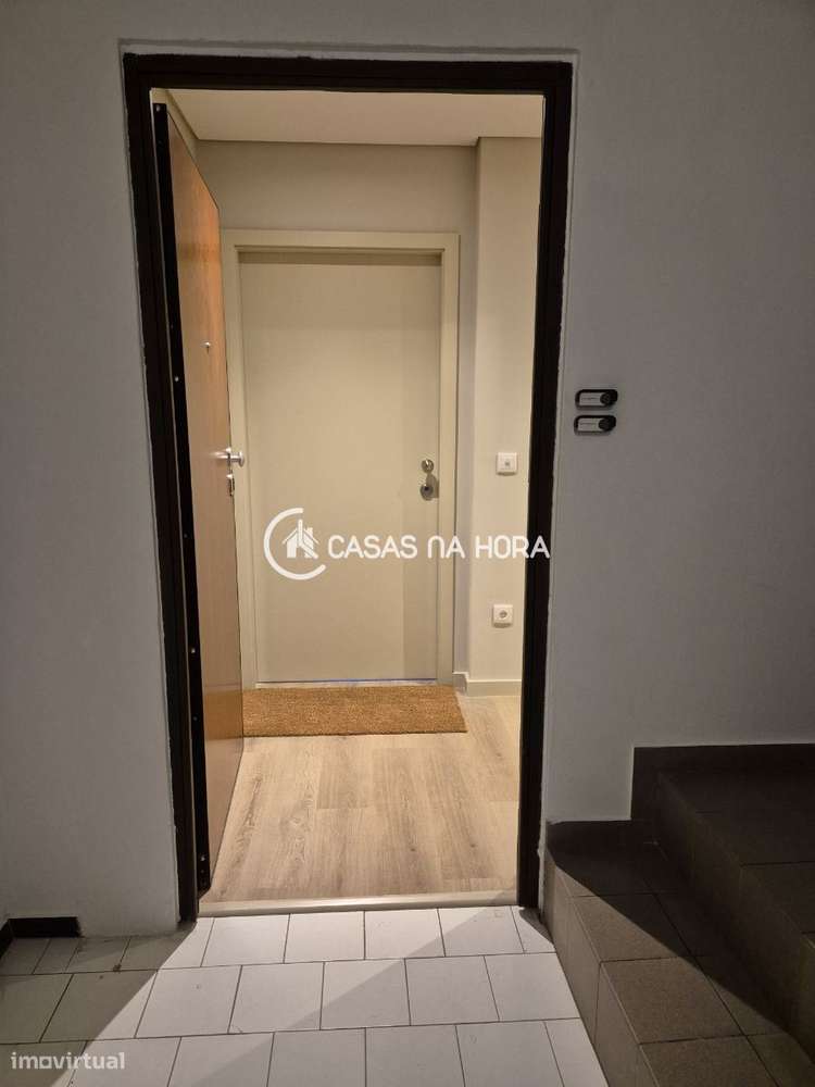 Apartamento totalmente remodelado e mobilado | Matosinhos Sul-18