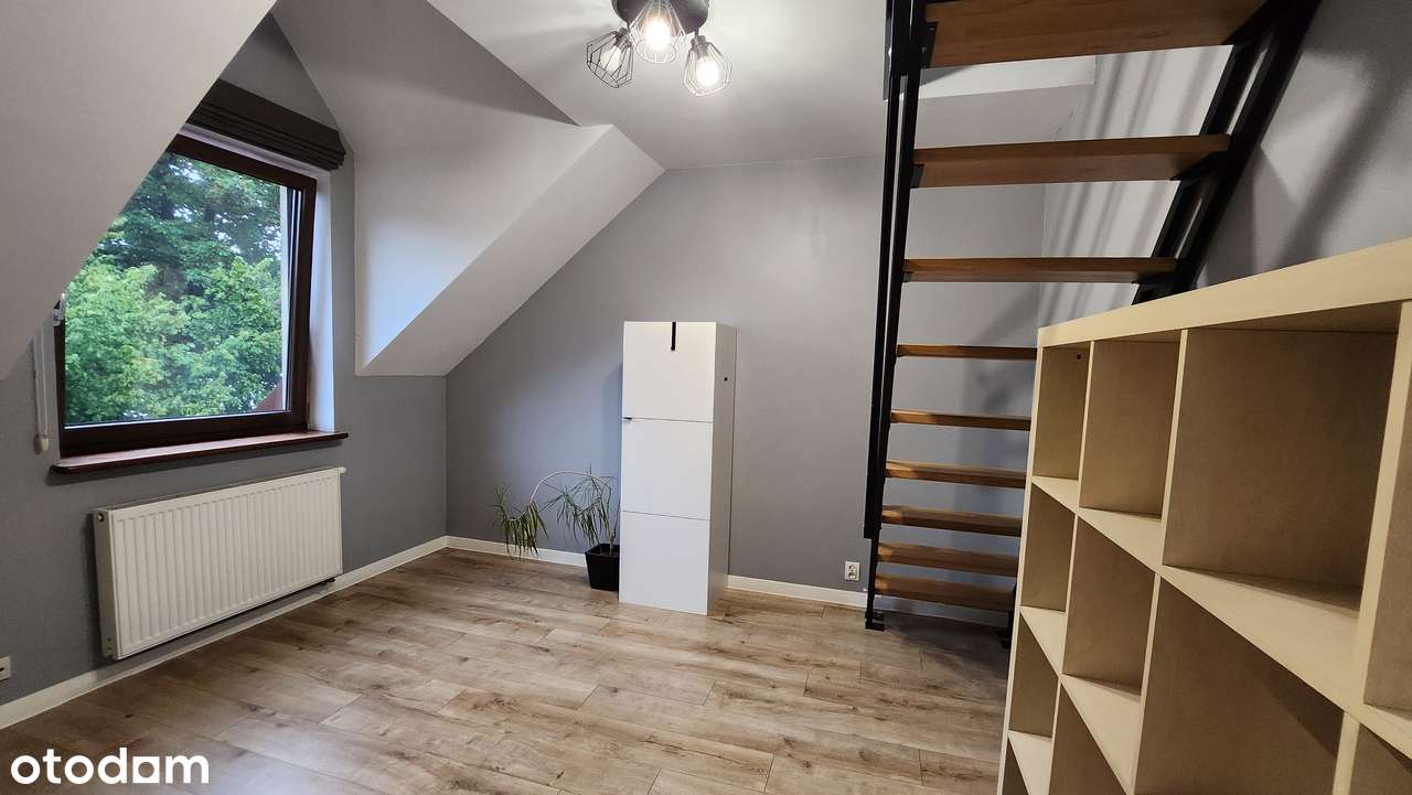 Nowoczesny dom z garażem i klimatyzacją-10