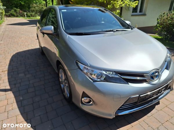 Toyota Auris 1.8 VVT-i Hybrid Automatik Edition - 1