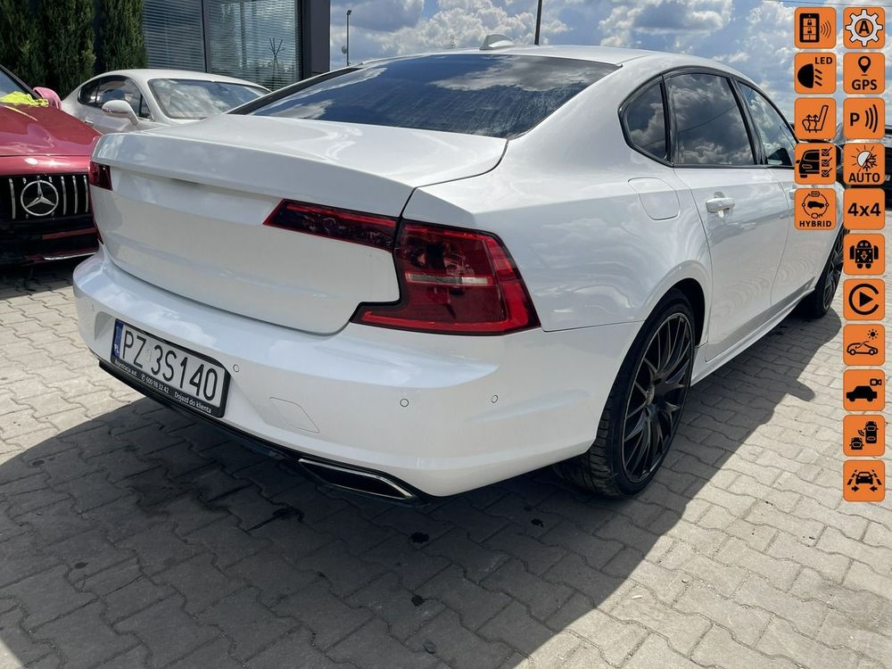 Volvo S90 T8 AWD Plug-In Hybrid R-Design 2020