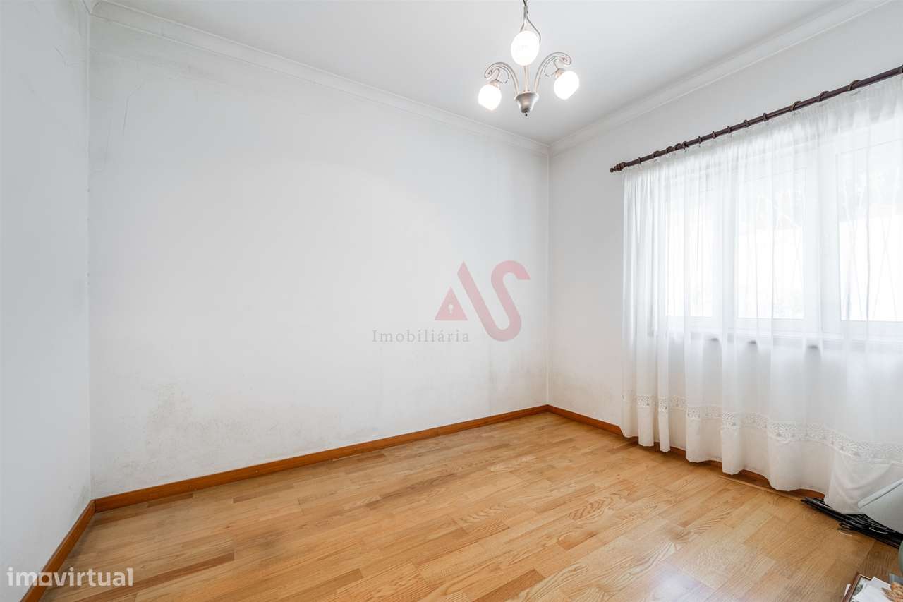 Moradia T5 com Vista Deslumbrante sobre a Cidade de Vizela-13