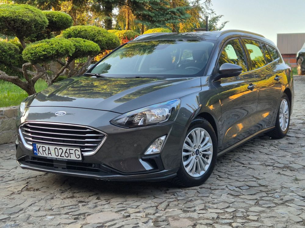 Ford Focus Mk4 1.5 EcoBlue Start-Stopp-System TITANIUM DESIGN 2019