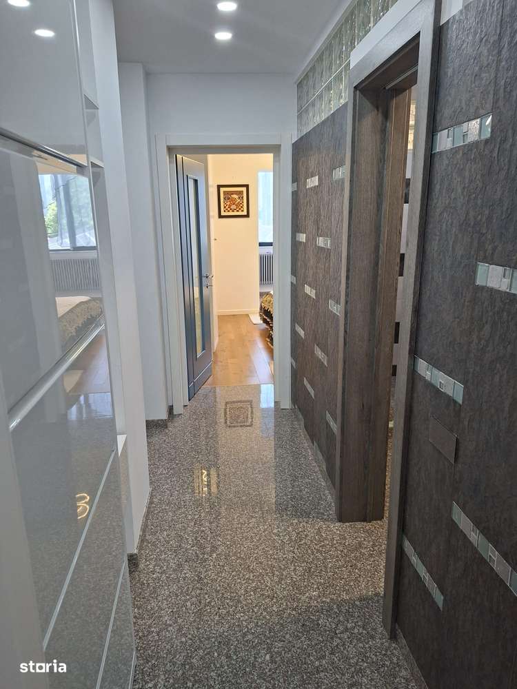 Ultracentral- Casa Casatoriilor, oferta rara la vanzare, ap 3 camere-6