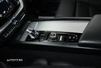 Volvo XC 60 T8 Twin Engine AWD R-Design - 18