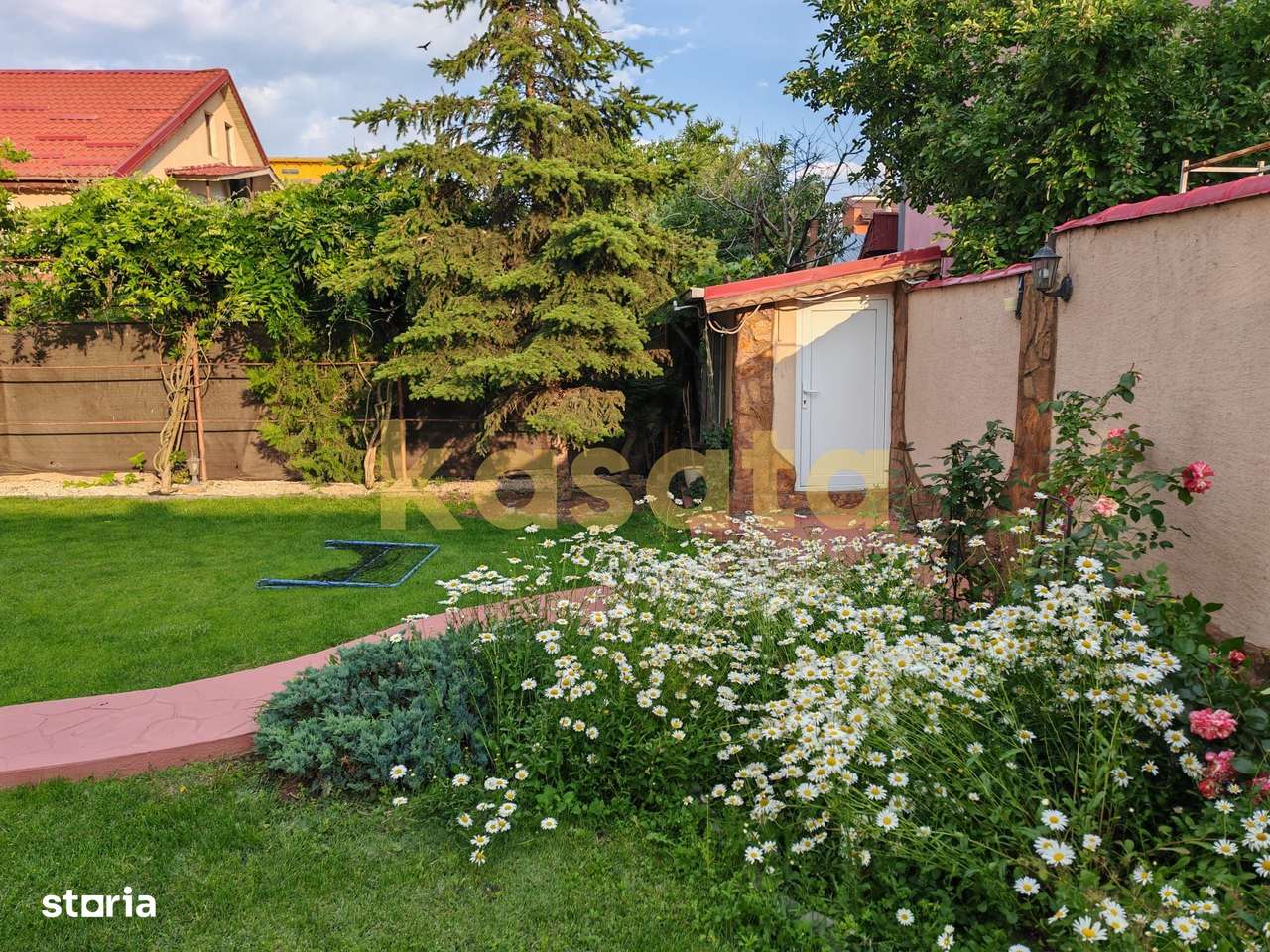 Vilă S+P+1 | 670 mp teren| Garaj dublu | Cartier rezidențial-1