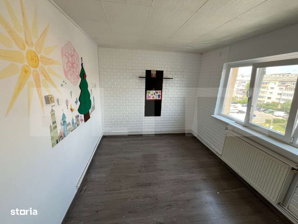 Apartament de vanzare, cu 2 camere, 54 mp, zona Micro 11 - Imagine principală: 2/10