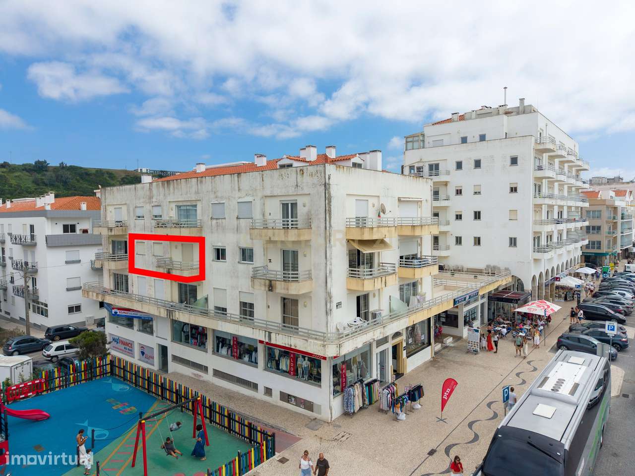Apartamento T2 à Venda | Nazaré | Vista Lateral para o Mar-15