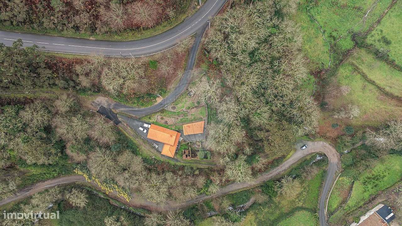 MORADIA PARA RESTAURO EM VILA VERDE-6