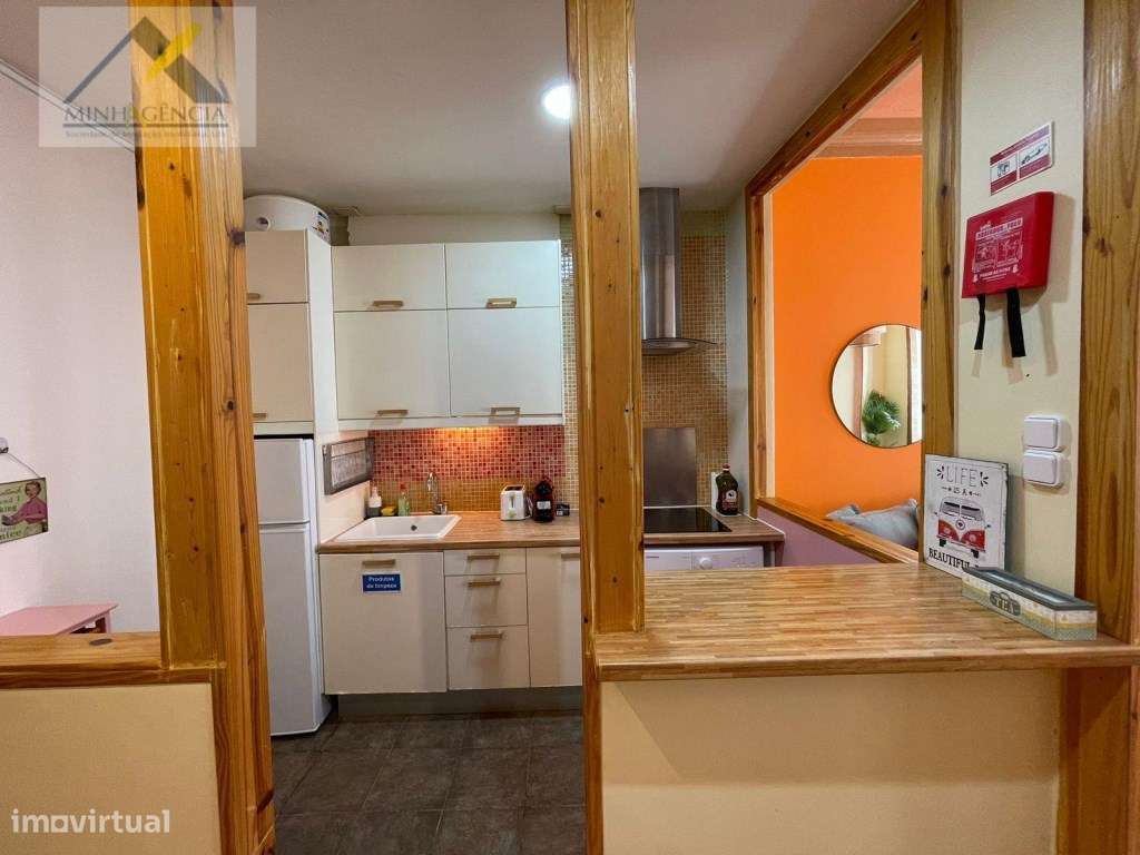 Apartamento T1 junto à Praça do Bocage em Setúbal-9