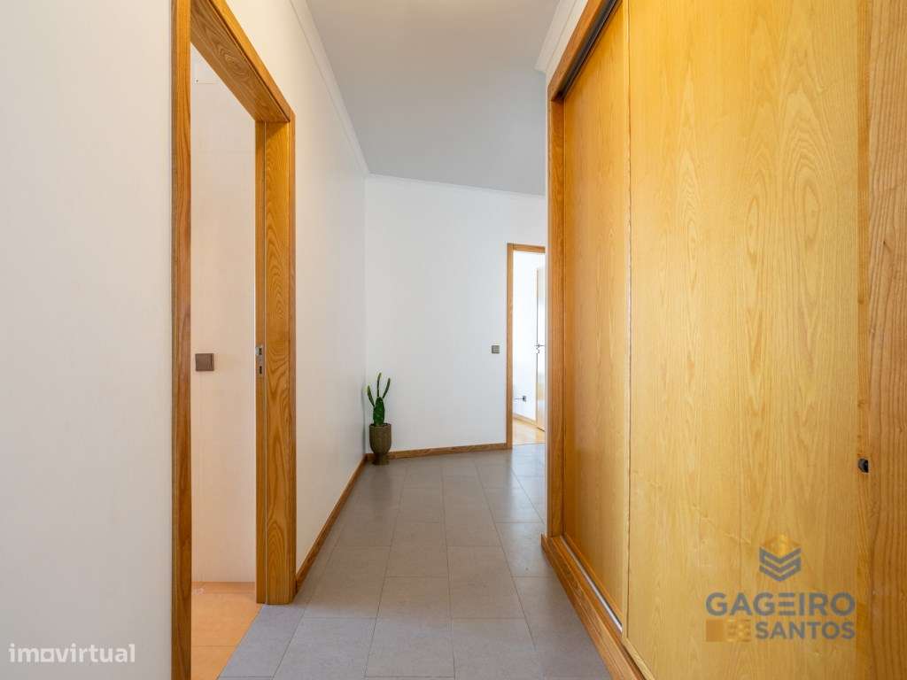 Espaçoso apartamento T3 com terraço privativo - São Martinho do Porto-14