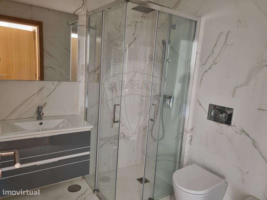 Apartamento T4 para venda-23