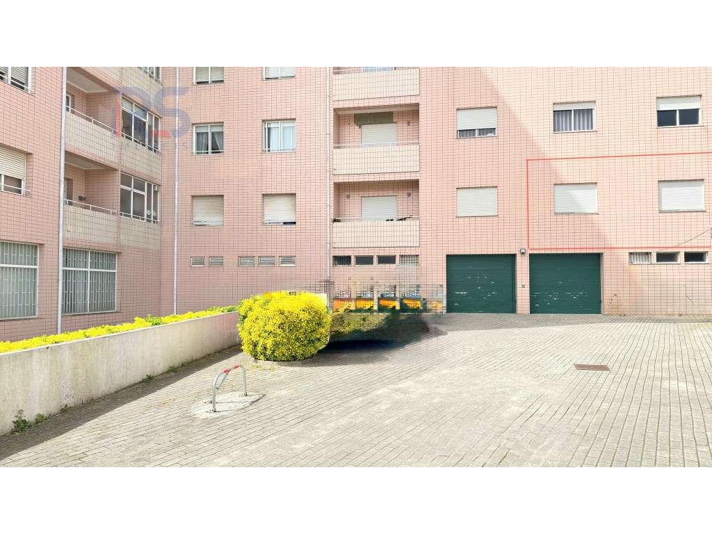 T2 Baguim Monte c/elevador junto metro-32