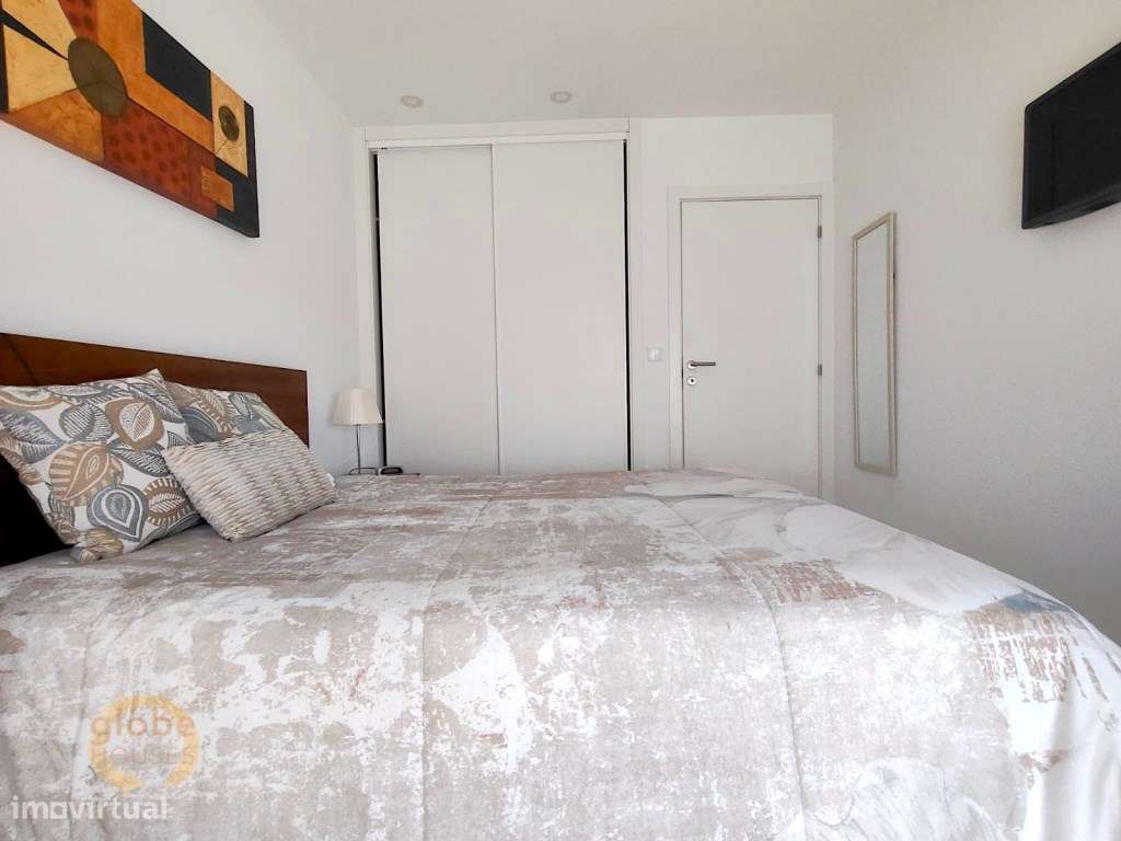 APARTAMENTO T1 C/ PARQUEAMENTO SESIMBRA-9
