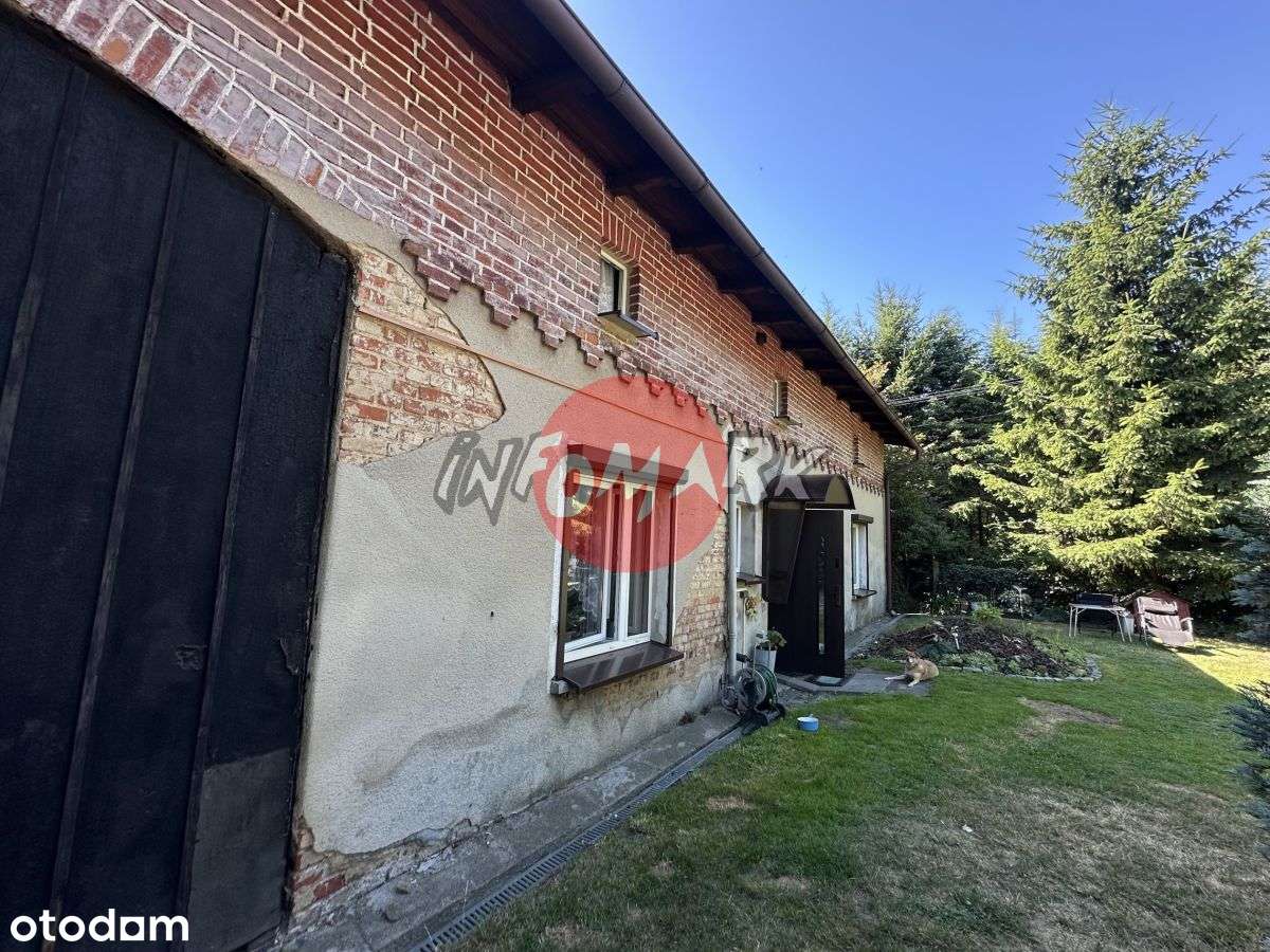 Sprzedamy w Rybniku Dom Z Dużą Działką-8