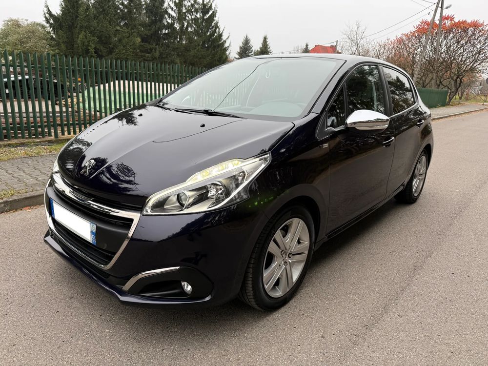 Peugeot 208 I (2012-2019) 82 PureTech Style 2017