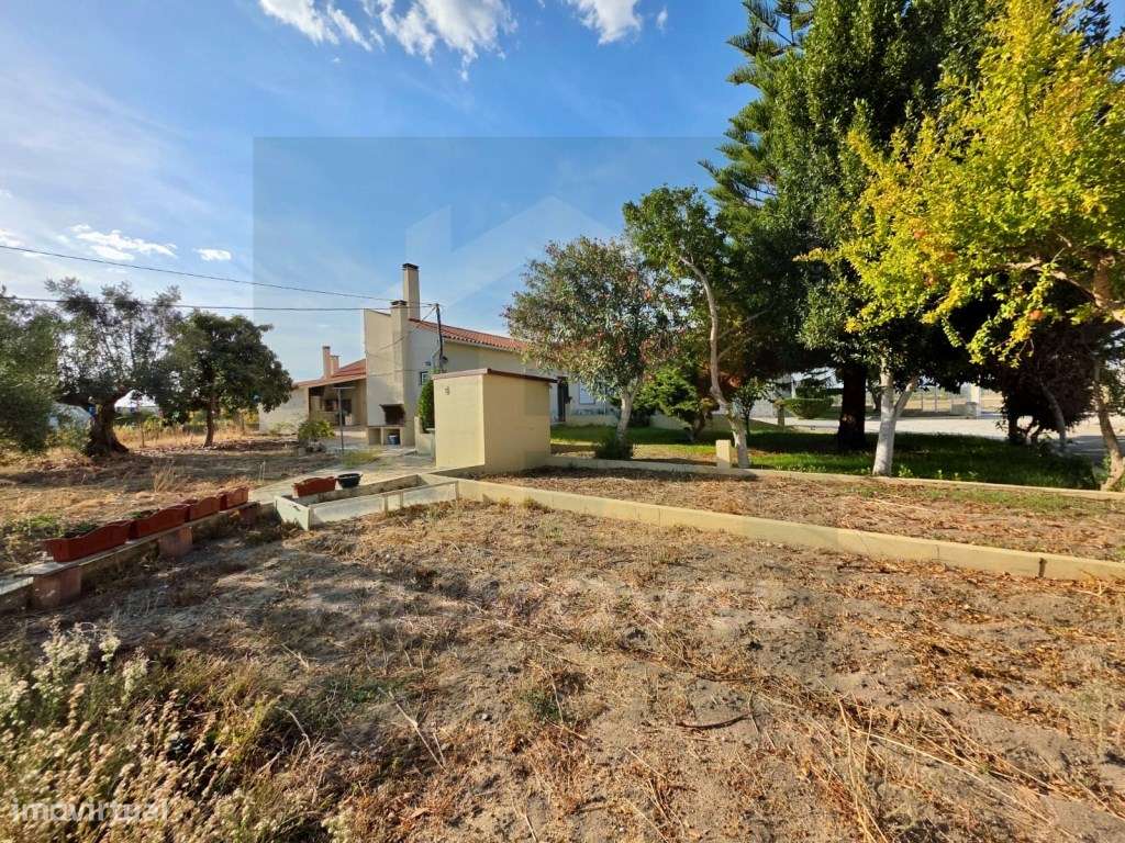 Moradia T5 Casével, Santarém-5