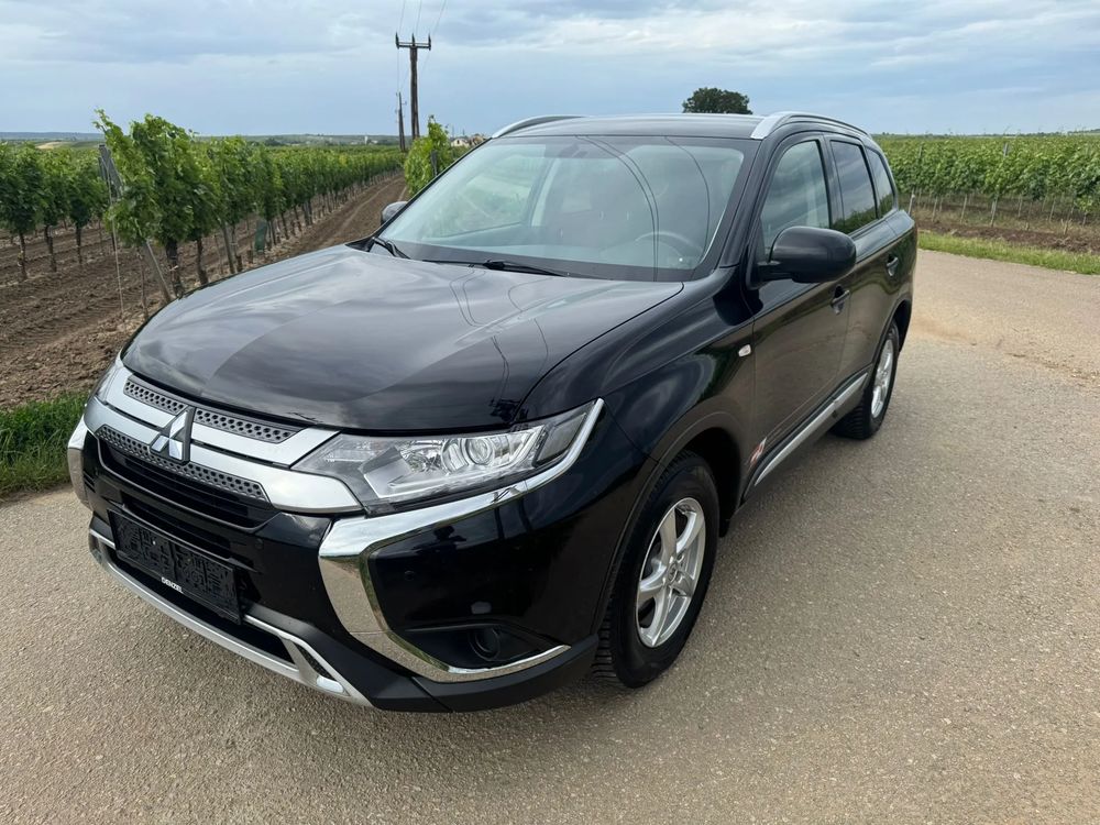 Mitsubishi Outlander III 2.0 2WD Invite 2020