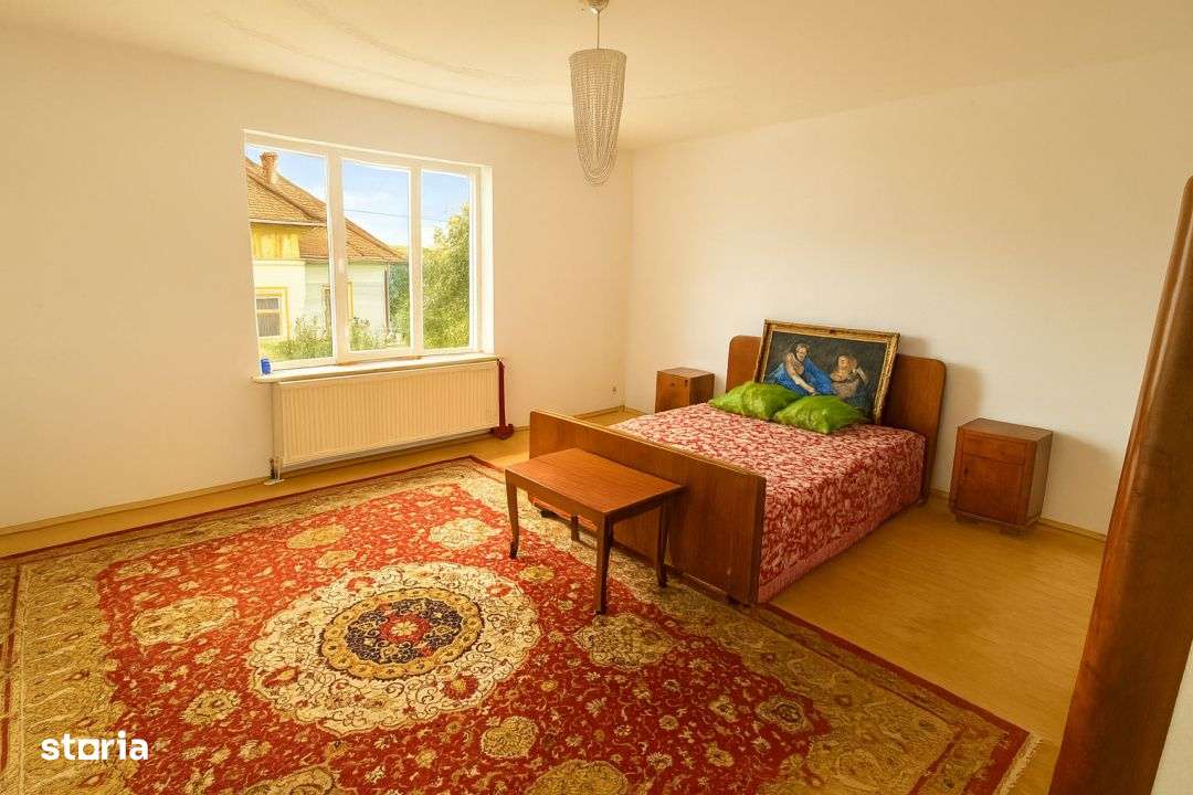 Casa 5 camere + 500mp teren str. Negoi - Imagine principală: 5/7