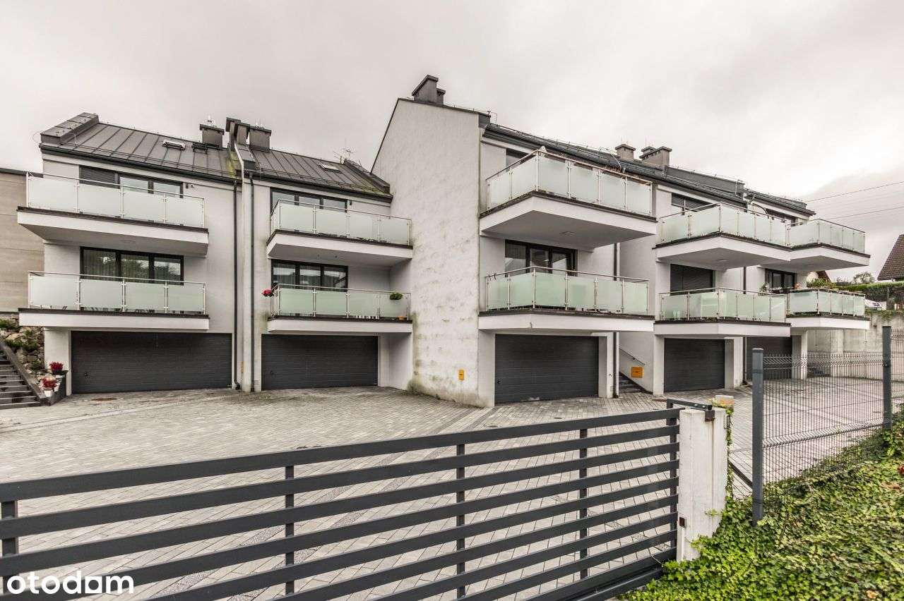 Mieszkanie w Kmienicy, 4 miejsca parkingowe-19