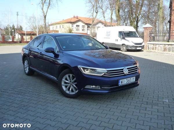 Volkswagen Passat 2.0 TDI BMT Comfortline - 1