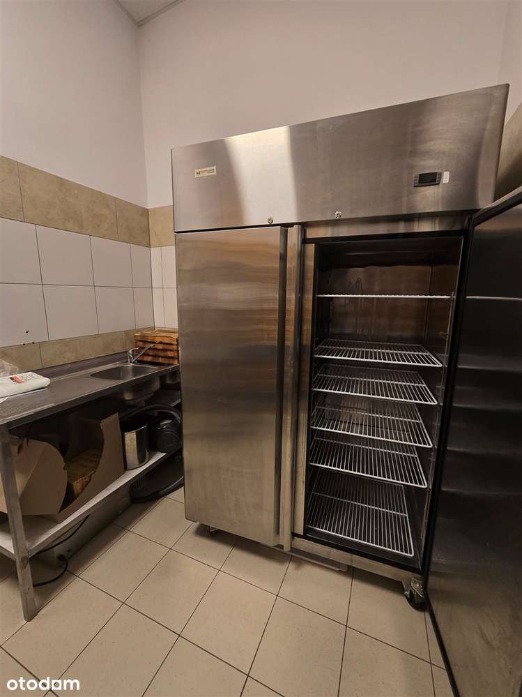 Kompletnie wyposażony, prosperujący zakład cukierniczy-9