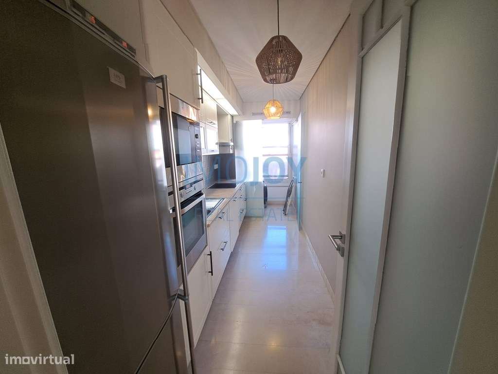 Apartamento T2 em São Sebastião da Pedreira - Grande imagem: 5/26