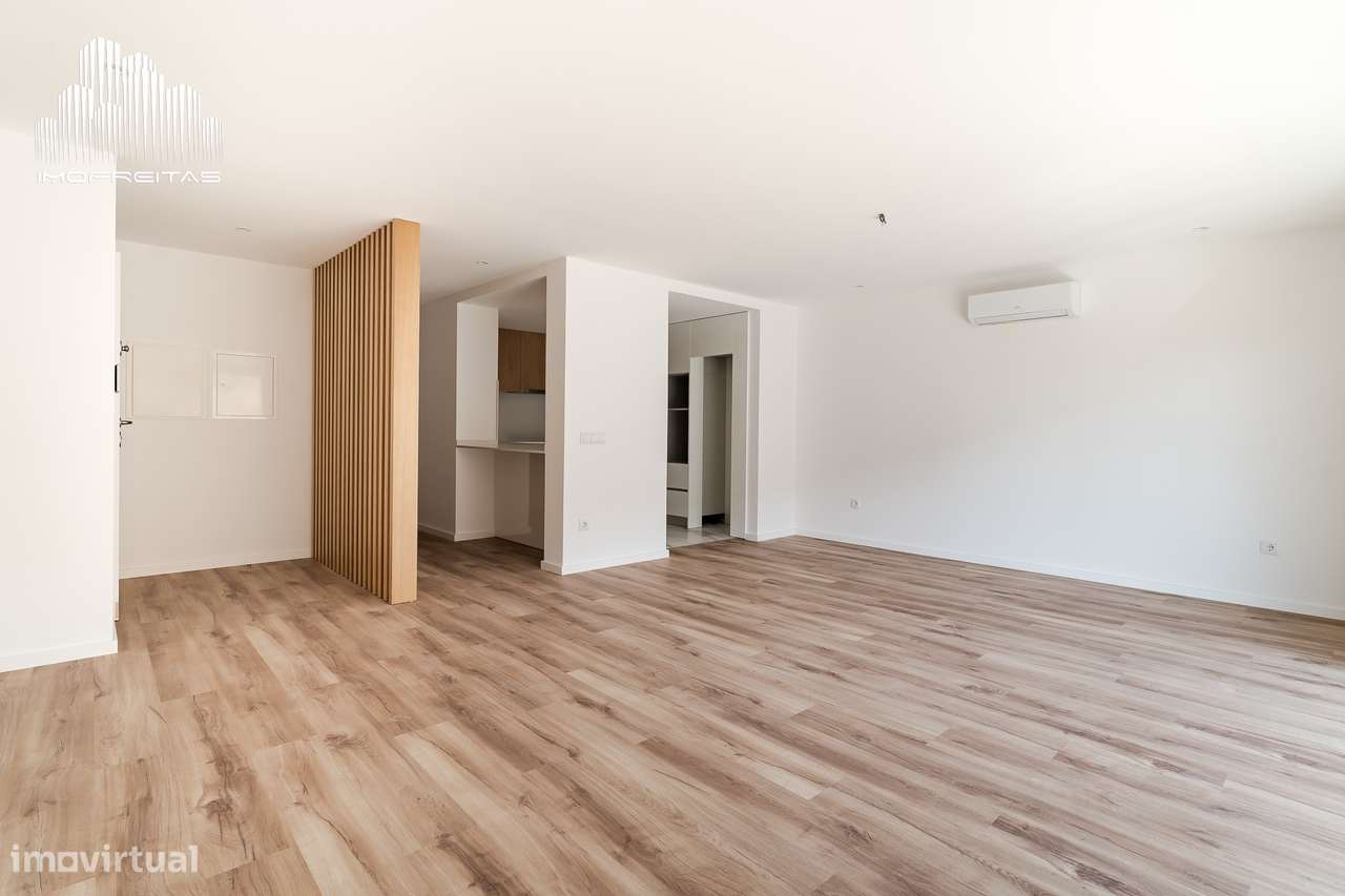 Apartamento T2 Novo com Garagem Fechada para 2 Carros-7