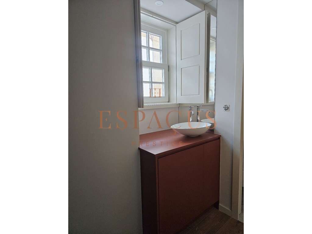 Apartamento T1+1 no coração da cidade-9