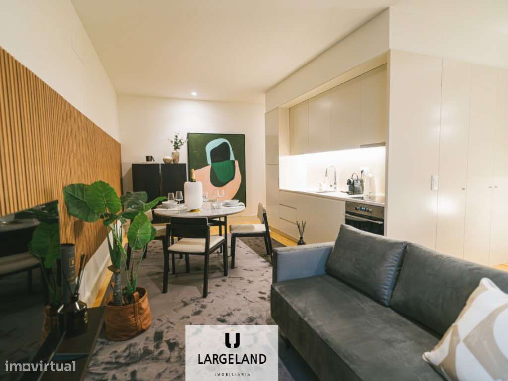 Apartamento T0 - Cedofeita - Grande imagem: 1/6